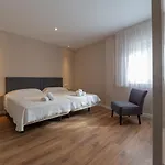 Casa Jurjo 2*