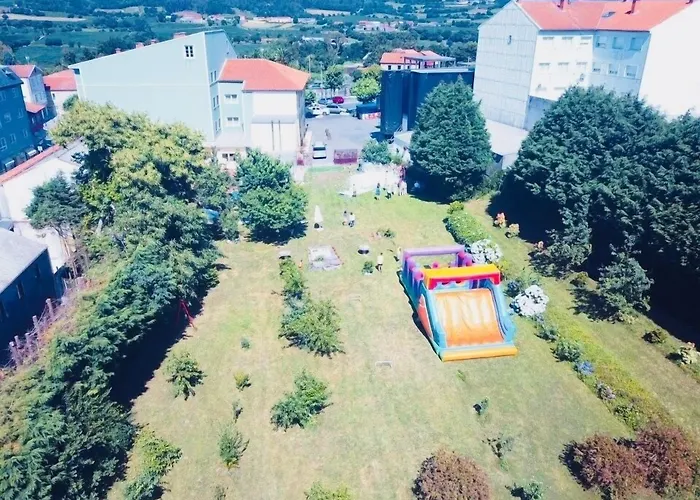 卡萨菊里奥酒店 酒店 2*